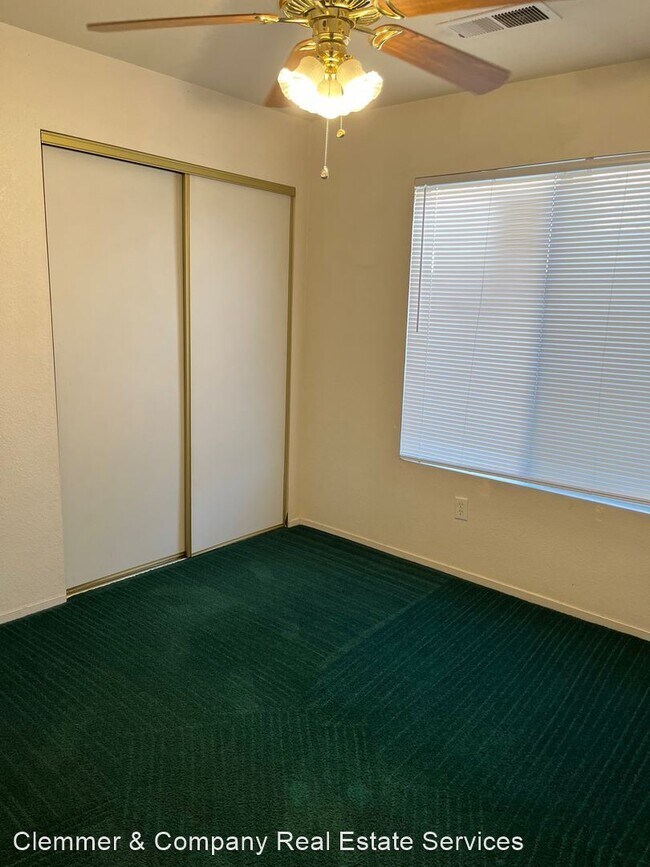 Building Photo - 3 br, 2 bath House - 504 Lake Valley Drive