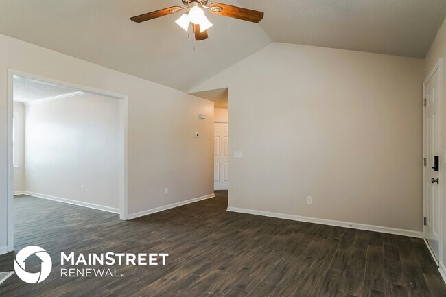 Building Photo - 203 Amber Ln