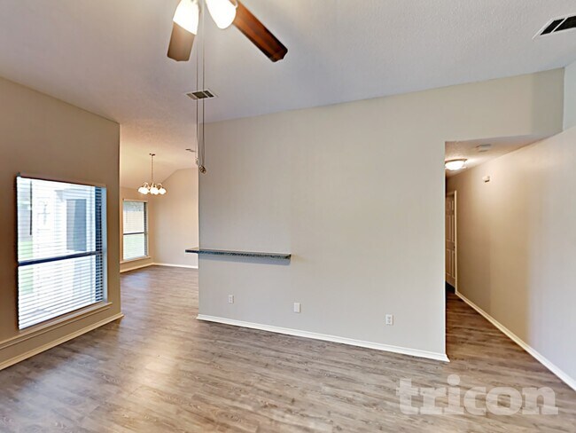 Foto del edificio - 1508 Manitoba Ln