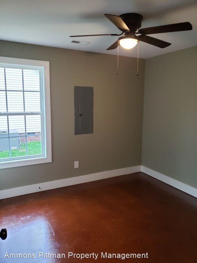 Foto del edificio - 2 br, 2 bath House - 616 East Pine