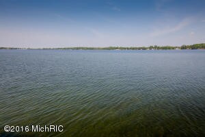 Foto del edificio - Luxury Lake Living