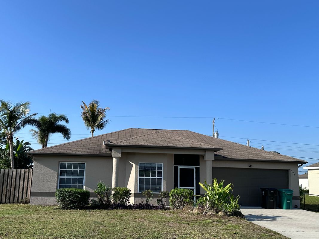 Foto principal - 474 SW Fields Ave