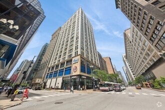 Building Photo - 8 W Monroe St