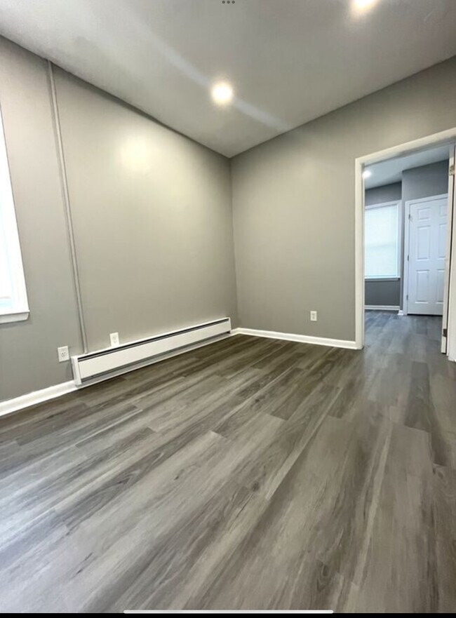 Foto del edificio - 970 McLean Ave