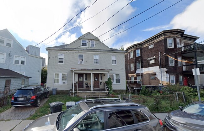 Building Photo - 4 Haskell St