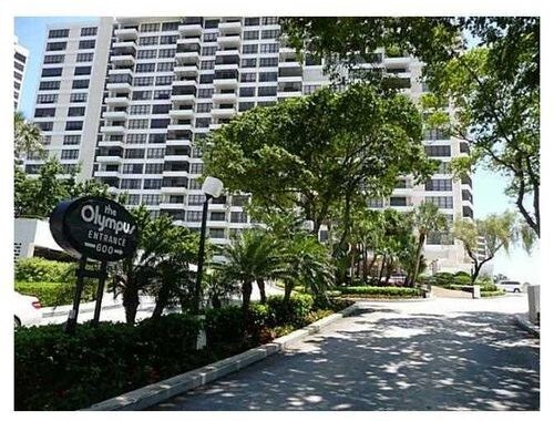 Primary Photo - 600 Three Islands Boulevard