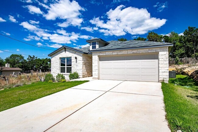Building Photo - 21202 Palomino Cove