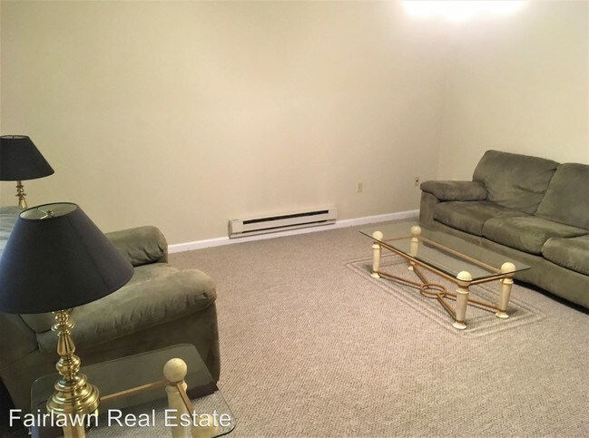 Foto del edificio - 1 br, 1 bath Apartment - 209 W Griggs St.