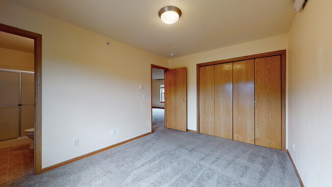Building Photo - Wheelhouse Apartments