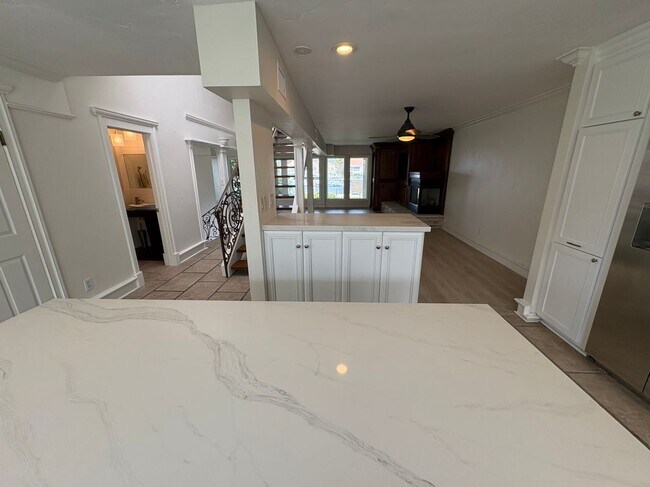 Foto del edificio - 16355 Wimbledon Ln