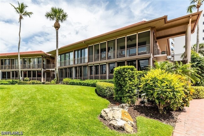 Building Photo - 2203 Gulf Shore Blvd N