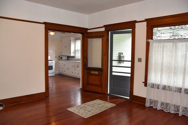 Foto del edificio - Old Towne Living