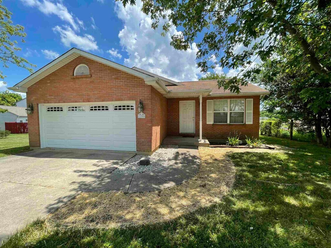 Primary Photo - 12504 Merik St