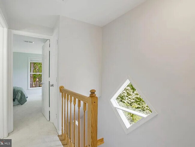Foto del edificio - 6001 Liverpool Ln