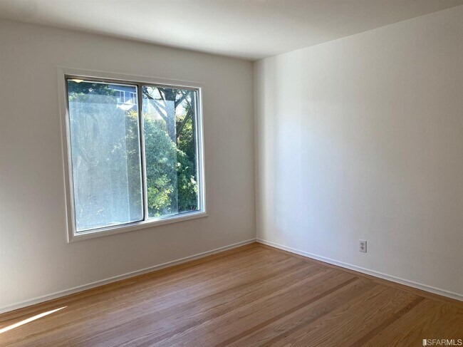 Foto del edificio - 415 Panorama Dr