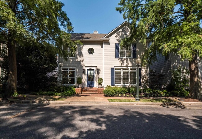 Foto del edificio - 793 Harbor Bend Rd