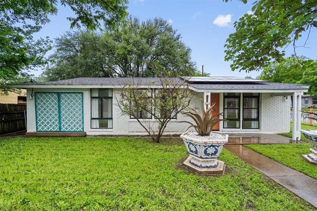 Building Photo - 5212 Berkman Dr
