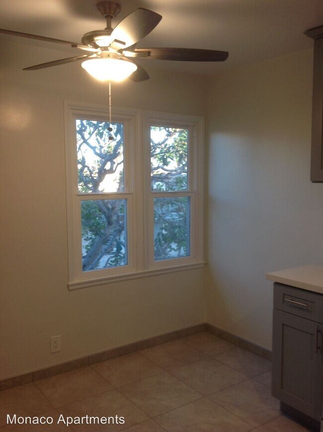 Building Photo - 1131 W Duarte Rd