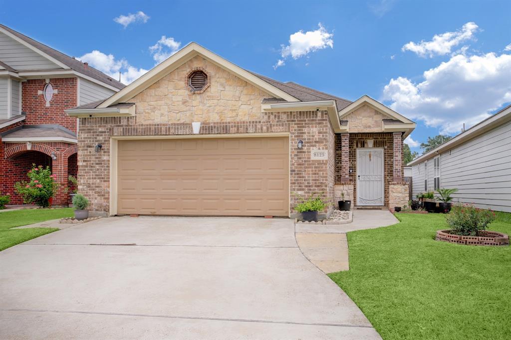 8125 Fuqua Ct, Houston, TX 77075 House Rental in Houston, TX