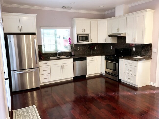 Kitchen2 - 13910 River Ranch Cir