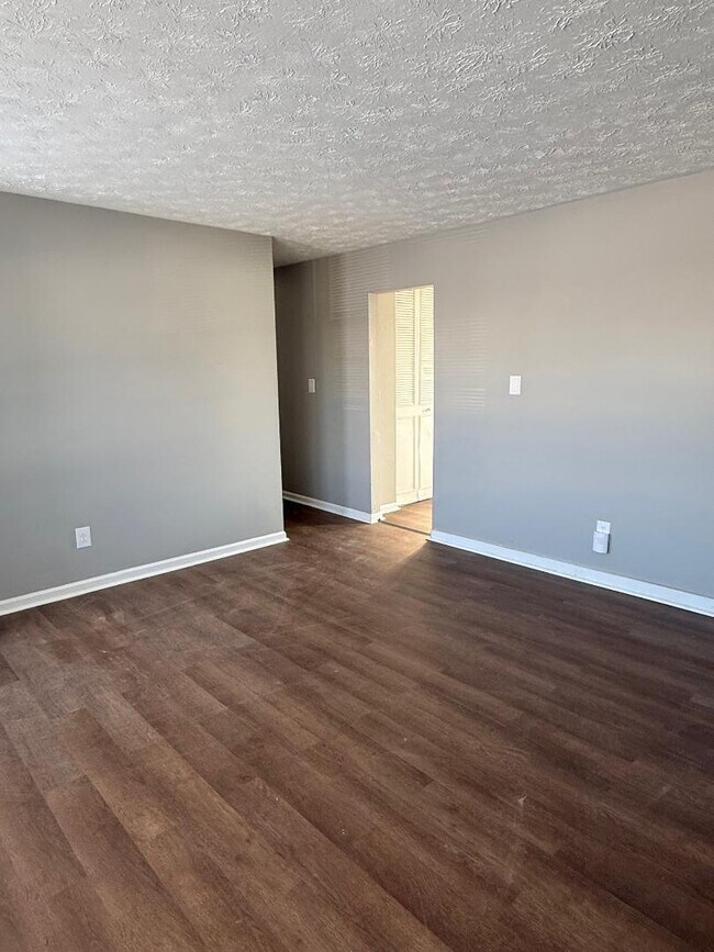 Foto del edificio - 3678 Niagara Dr