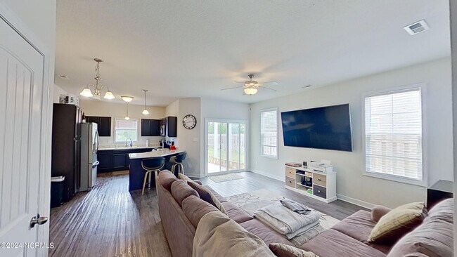 Building Photo - 266 Currituck Dr