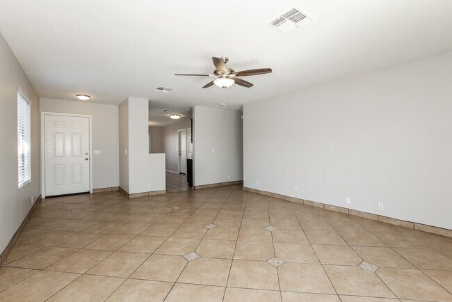 Foto del edificio - 9247 W Ironwood Dr