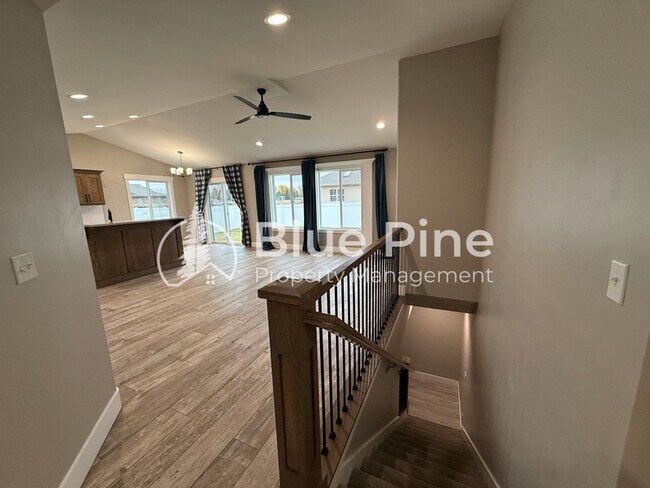 Foto del edificio - 3755 Harrington Rd