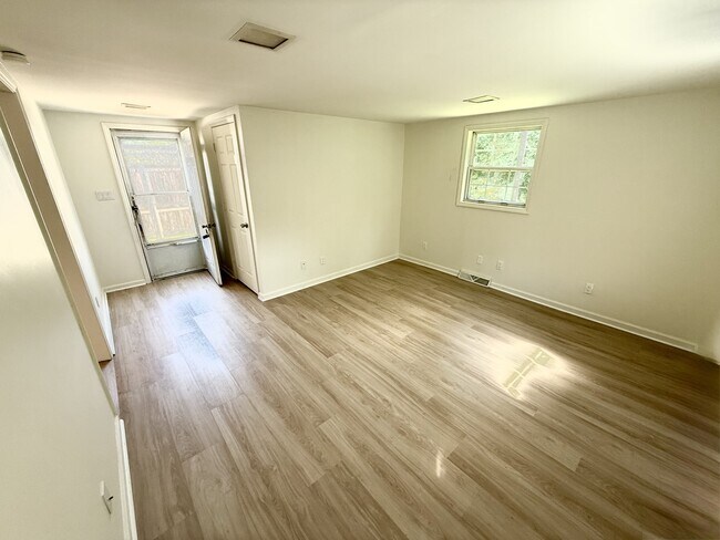 Foto del edificio - 1602 Glenside Dr