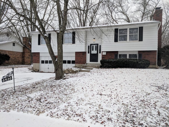 Foto principal - Beautiful Bi-Level Home