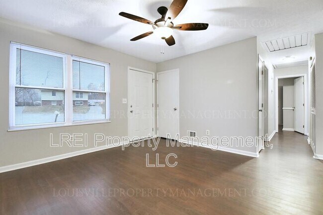 Foto del edificio - 4105 Glen Hill Manor Dr