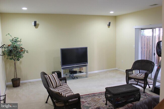 Foto del edificio - 46840 Mountain Laurel Terrace