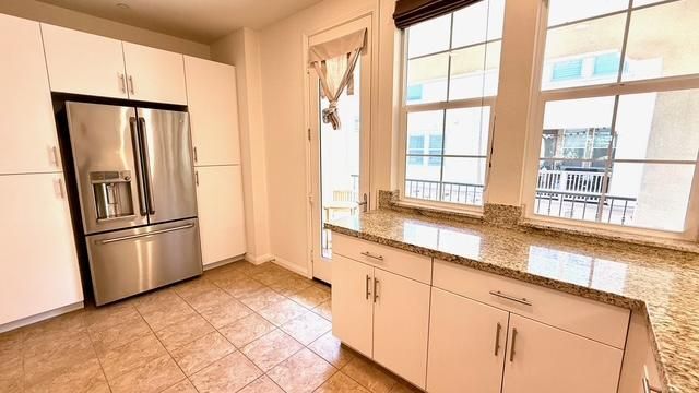 Foto del edificio - 904 N Primrose Ln