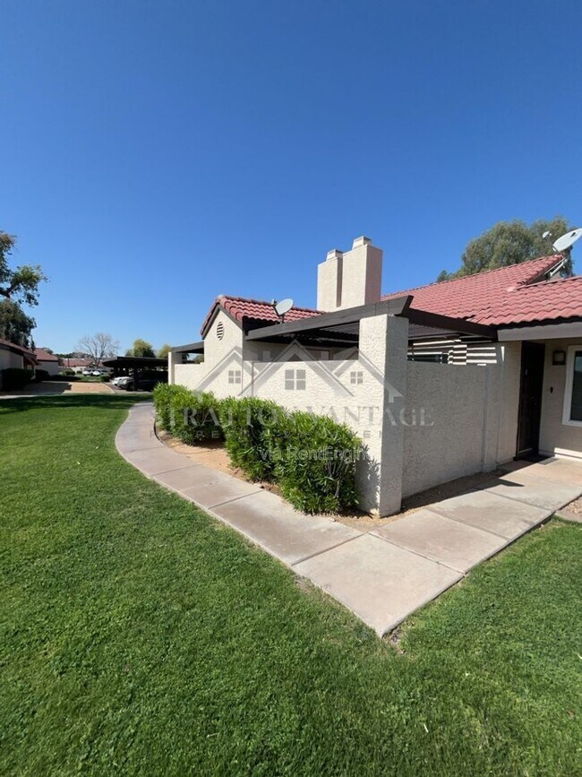 Foto del edificio - 911 S Siesta Ln