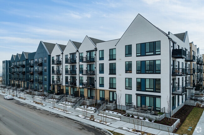 Building Photo - NOVEL Daybreak by Crescent Communities