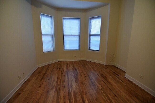 Foto del edificio - 3805 N Broadway St