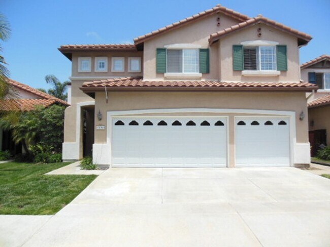 Building Photo - 5BD 2.5BA House in Carlsbad