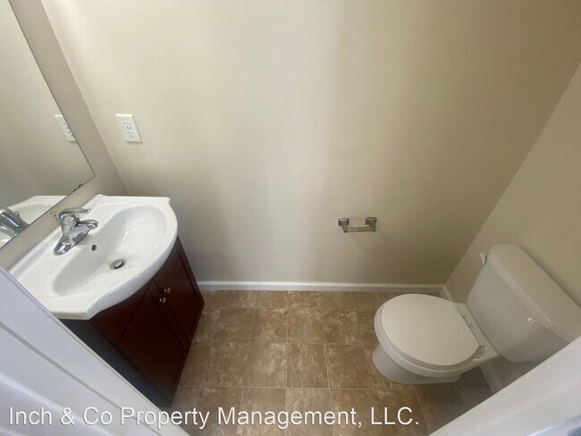 Building Photo - 3 br, 2.5 bath House - 760 Lantern Ct