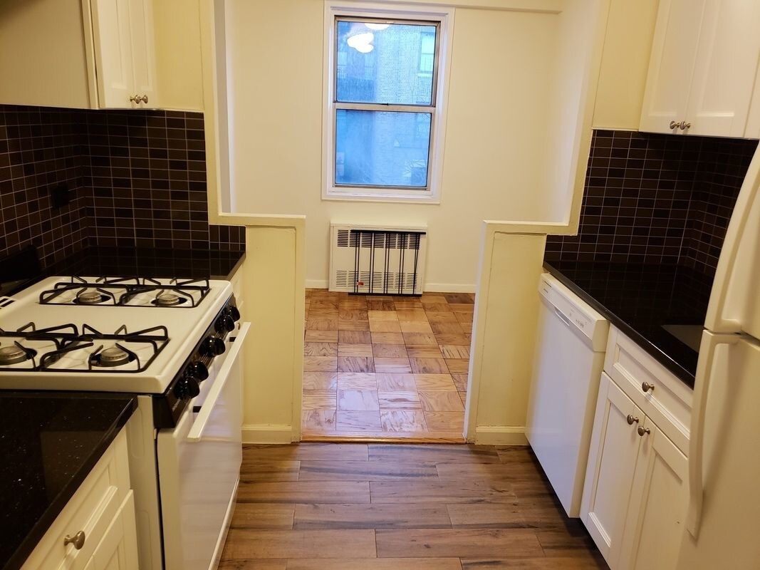 Foto principal - 630 Ocean Ave