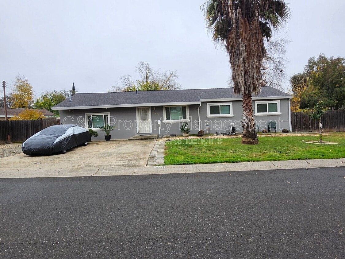 Foto principal - 6671 Graham Cir