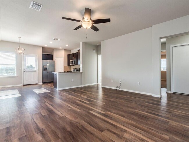 Building Photo - 217 Rusk Bluff Ave