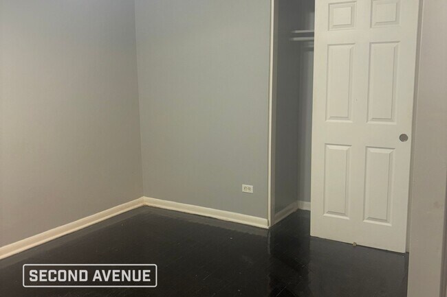 Foto del edificio - 8028 S Union Ave