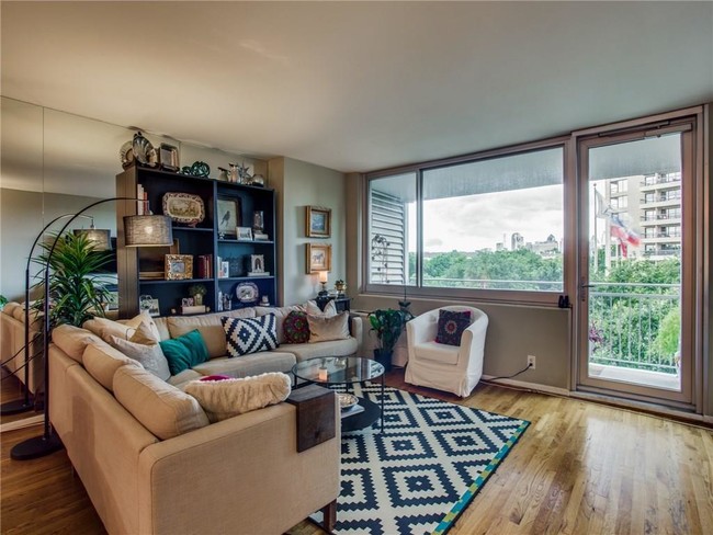 Building Photo - 3883 Turtle Creek Blvd