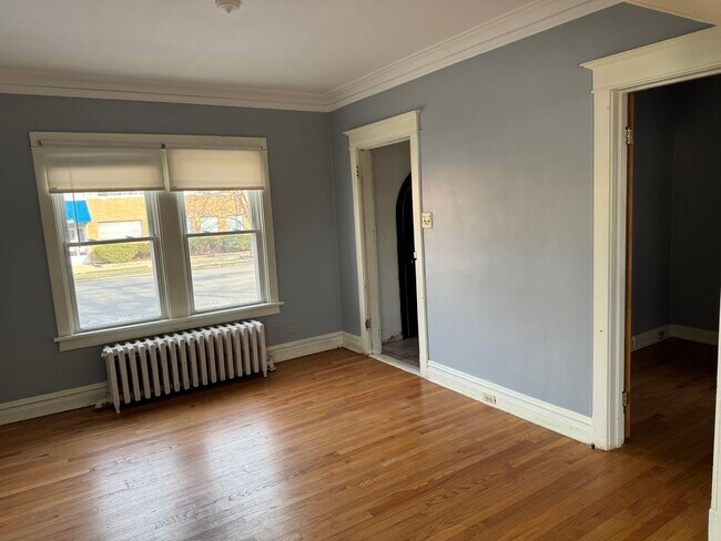 Foto del edificio - 7907 W Grand Ave