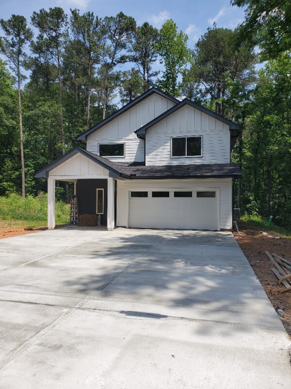 Building Photo - 184 Woodland Ln SW