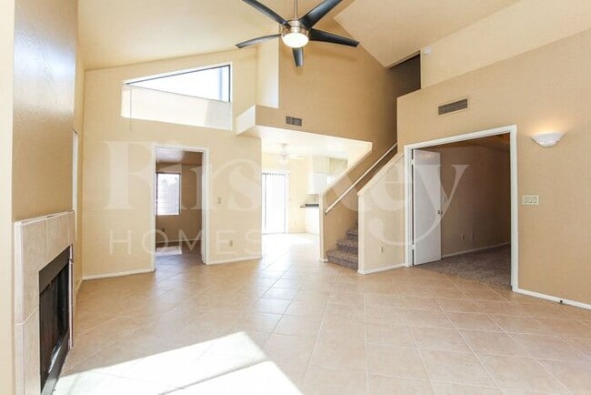 Foto del edificio - 18649 N 42nd Ave