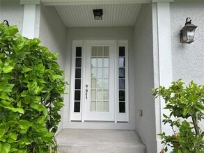 Building Photo - 117 Shore Dr Pl