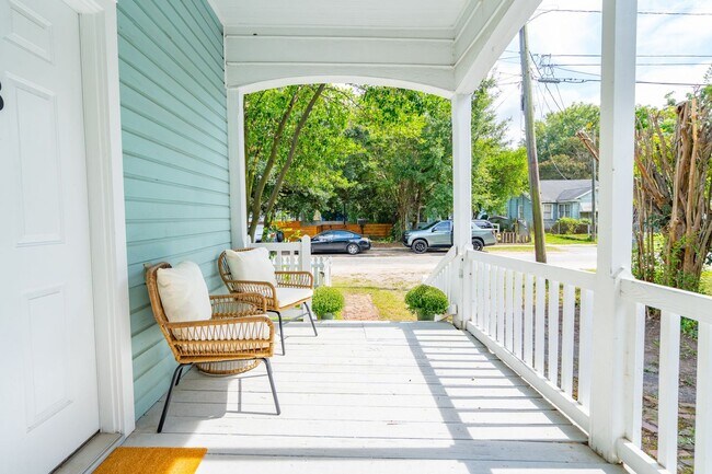 Foto del edificio - 1900 Calvert St