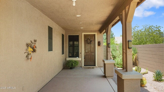 Building Photo - 2992 E Ravenswood Dr
