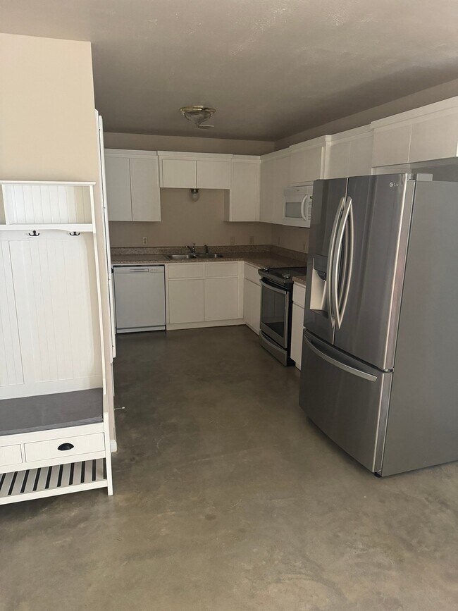 Foto del edificio - 4506 Maddox Rd